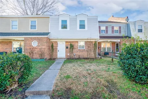 5825 E Hastings Arch Arch, Virginia Beach, VA 23462