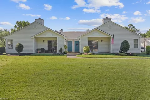 1737 Rock Bridge Mews, Chesapeake, VA 23320
