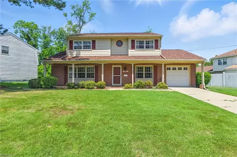 295 Marlboro Rd, Newport News, VA 23602