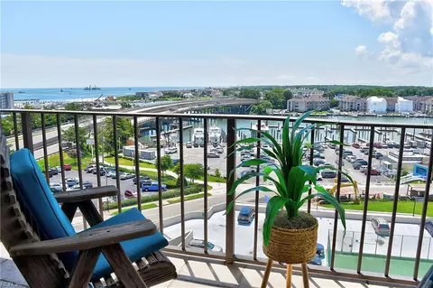 500 Pacific Ave # 908, Virginia Beach, VA 23451