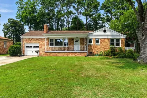48 Wheatland Dr, Hampton, VA 23666