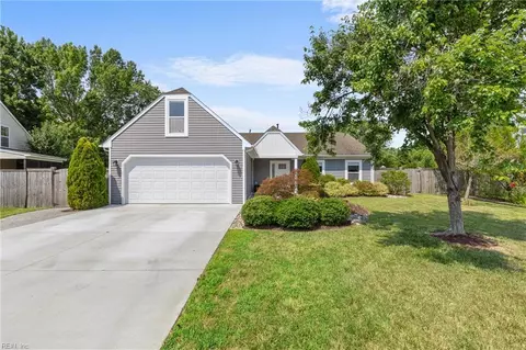 2025 Falling Sun Ln, Virginia Beach, VA 23454