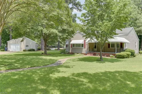 247 Cypress Cir, Portsmouth, VA 23701