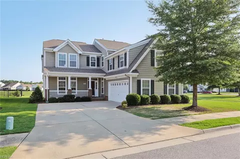 5002 Kings Grant Cir, Suffolk, VA 23434