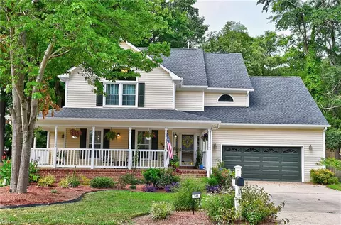 741 Tupelo Xing, Chesapeake, VA 23320