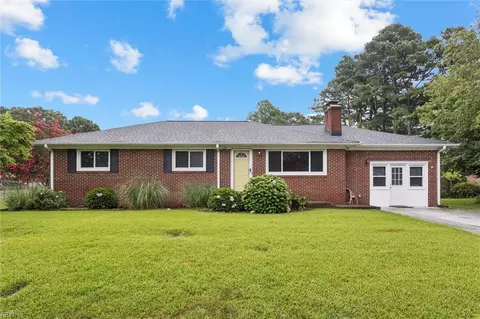 1129 Valmire Dr, Chesapeake, VA 23320