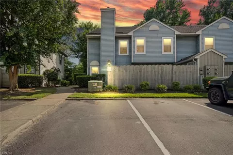 308 Ferdinand Cir, Virginia Beach, VA 23462