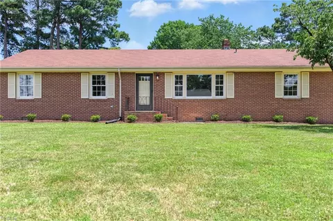 2161 Isabella Dr, Chesapeake, VA 23321