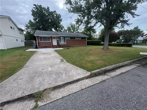 43 Pennwood Dr, Hampton, VA 23666