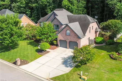 1117 Old Vintage Rd, Chesapeake, VA 23322