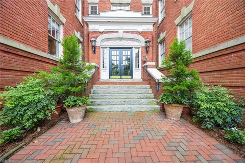 429 W York St #4D, Norfolk, VA 23510