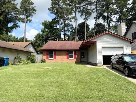 1069 Tall Oak Dr, Virginia Beach, VA 23462
