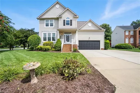 701 Amberline Ct, Chesapeake, VA 23322