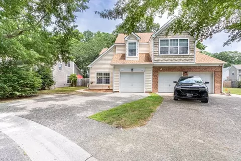 114 Alice Ct, Yorktown, VA 23692