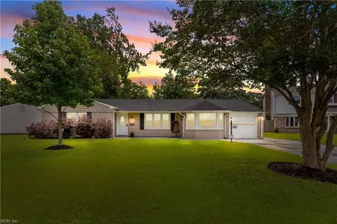 3709 Pine Grove Ln, Virginia Beach, VA 23452