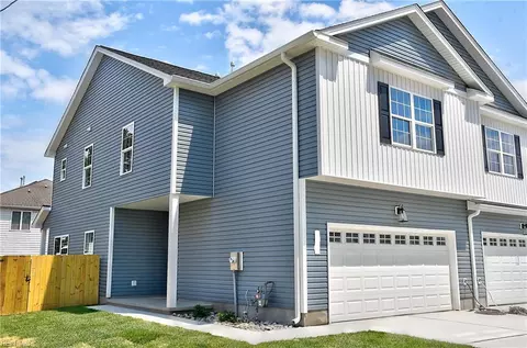 1513 Parks Ave #B, Virginia Beach, VA 23451