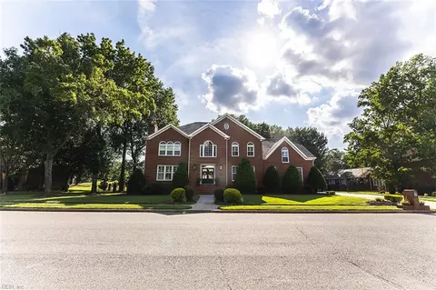 1224 Masters Row, Chesapeake, VA 23320