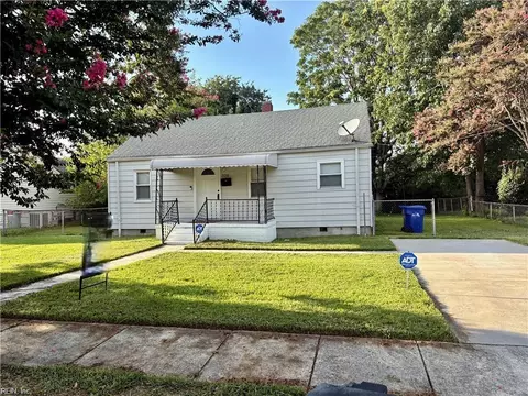 320 Killian Ave, Portsmouth, VA 23704