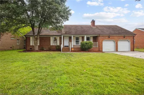 3820 Long Point Blvd, Portsmouth, VA 23703