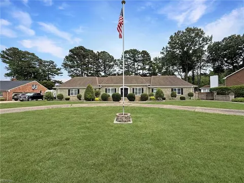 4401 N Witchduck Rd, Virginia Beach, VA 23455