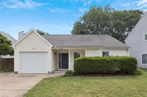5729 Glen View Dr, Virginia Beach, VA 23464