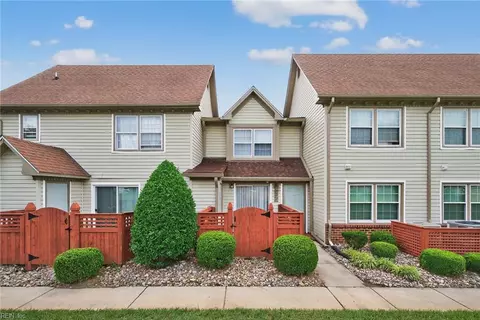 3826 Occoquan River Rch Reach #A, Portsmouth, VA 23703