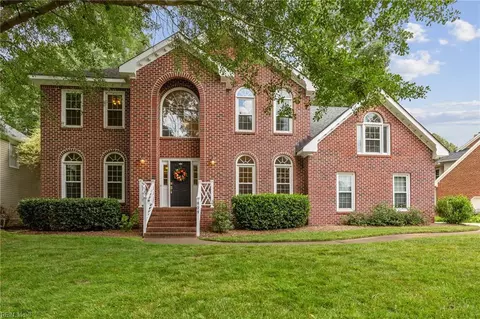 909 Keeling Dr, Chesapeake, VA 23322