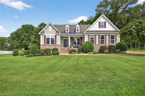 1423 Cypress Creek Pw Pkwy, Smithfield, VA 23430
