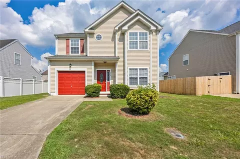 326 Stonehenge Dr, Suffolk, VA 23434