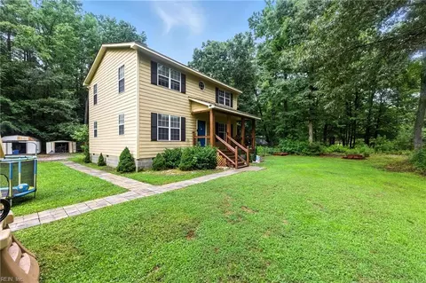 3920 Cedar Bush Rd, Hayes, VA 23072