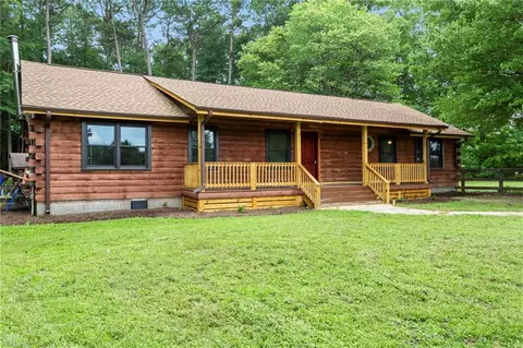 4937 Deer Path Rd, Suffolk, VA 23437