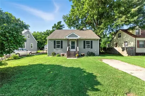 600 Chapel St, Hampton, VA 23669