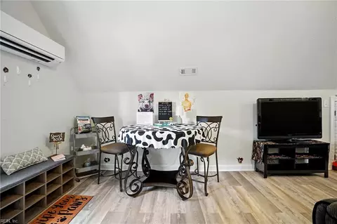 Other - 140 Higgins Ln, Hampton, VA 23664 photo 4 of 9