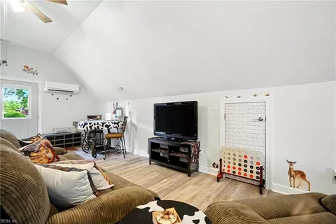 Other - 140 Higgins Ln, Hampton, VA 23664 photo 7 of 9