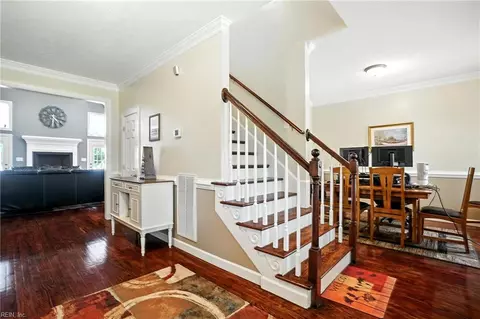 Entry Way - 140 Higgins Ln, Hampton, VA 23664 photo 2 of 3