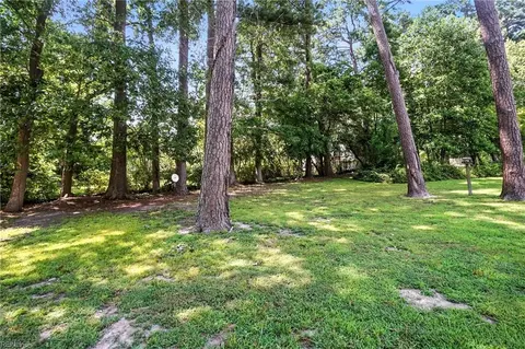Exterior - 140 Higgins Ln, Hampton, VA 23664 photo 11 of 11