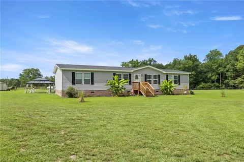 10026 Mill Swamp Rd, Smithfield, VA 23430