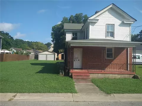 810 Lincoln Ave, Suffolk, VA 23434