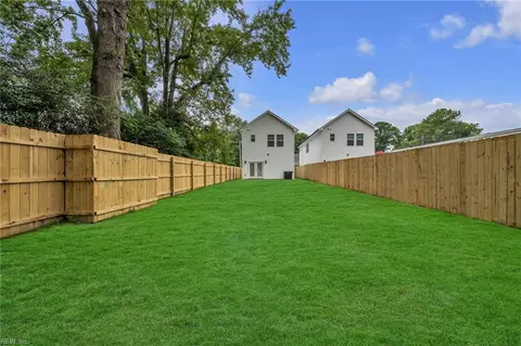 540 Greenbriar Ave #A, Hampton, VA 23661 photo 4