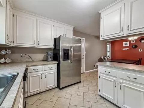 Kitchen - 81 Brogden Ln, Hampton, VA 23666 photo 3 of 3