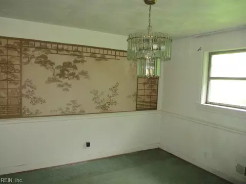 4052 Sunkist Rd, Chesapeake, VA 23321 photo 4