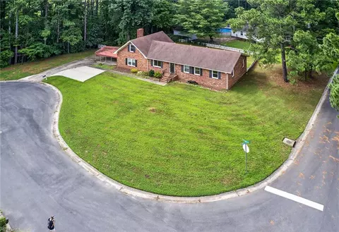 519 Canine Trl, Suffolk, VA 23434