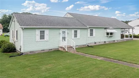 10407 Center St, Carrollton, VA 23314