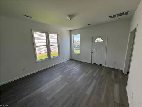 Living - 1325 Bethel Ave, Hampton, VA 23669 photo 3 of 3