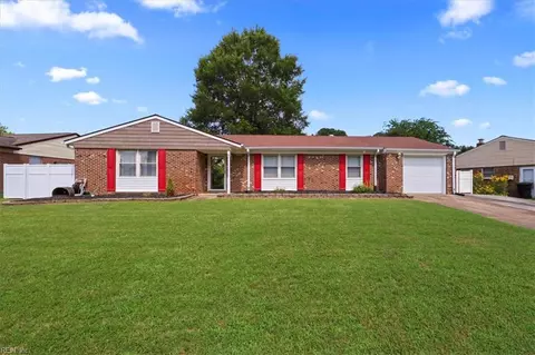 923 Strickland Blvd, Virginia Beach, VA 23464