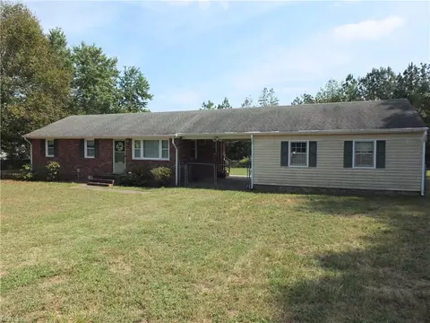 4831 Otterdale Rd, Moseley, VA 23120