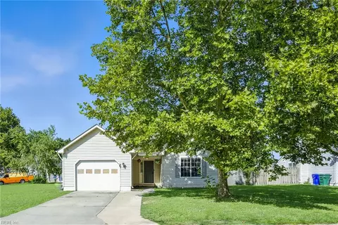 410 Collier Cres, Suffolk, VA 23434