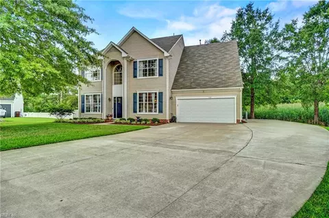 1702 Vinton Cir, Chesapeake, VA 23323