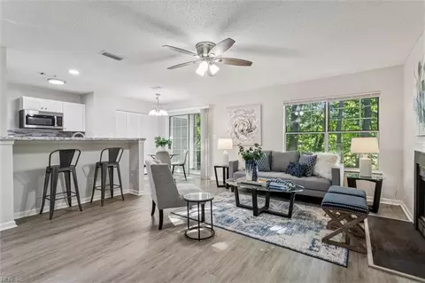 84 Emeraude #A, Hampton, VA 23666