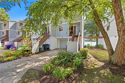 156 Mill Point Dr, Hampton, VA 23669